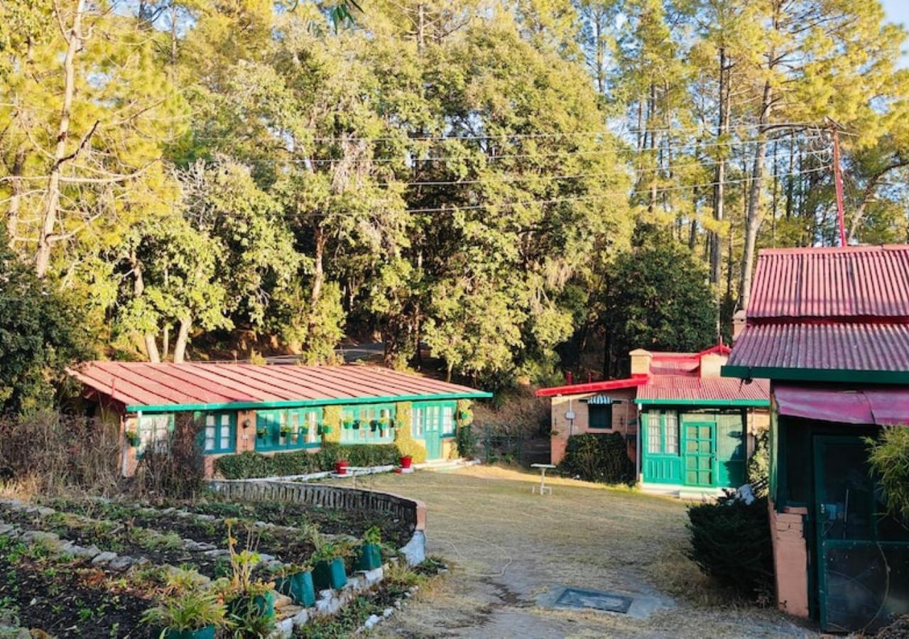 Chevron Rosemount Hotel Ranikhet Exterior photo